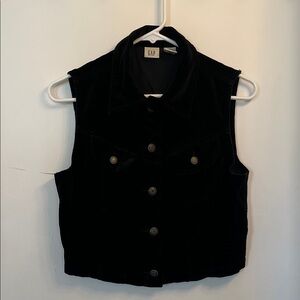 Vintage GAP Black Velvet Button-Up Sleeveless Vest Y2K